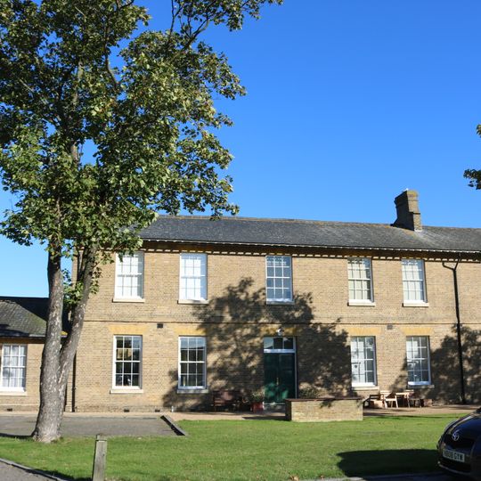 L And M Barracks, Horseshoe Barracks