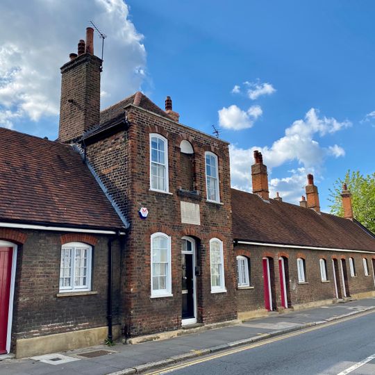 Sir John Woolaston's Almshouses