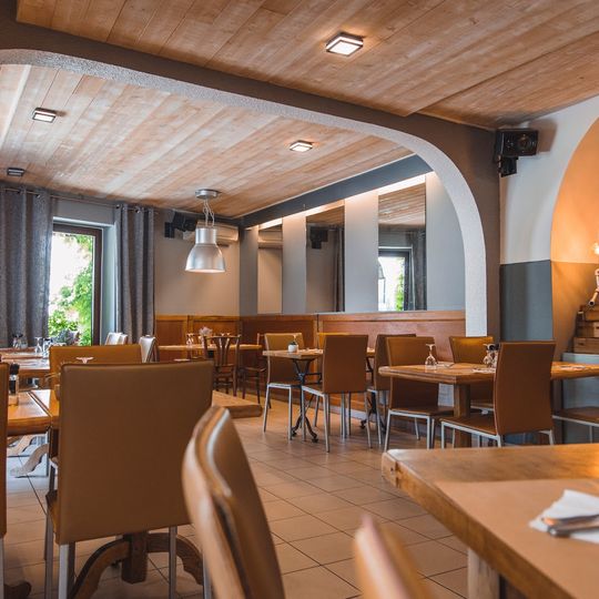 Le Petit Bistrot