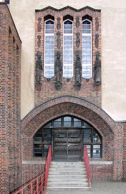 Entrance 1