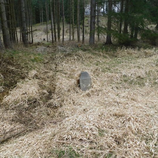 Kříž u Jasínského potoka severně od Rohnerova mlýna