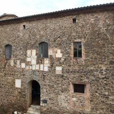 Palazzo comunale in piazza Garibaldi