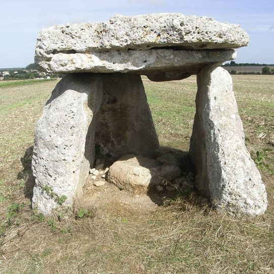 Dolmen de la Pierre Levée