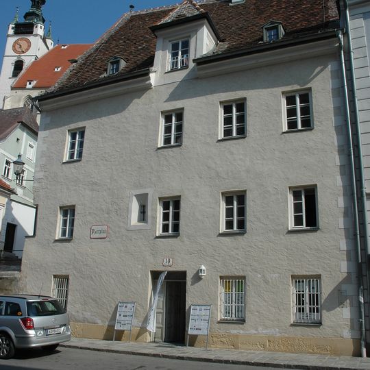 Ehem. Margarethen- od. St. Helena- Stiftungshaus