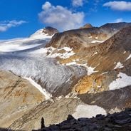 Trentino-Alto Adige, tourism in Italy: historic towns, mountain lakes and Dolomites