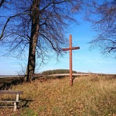 Kříž východně od Dolní Lukavice