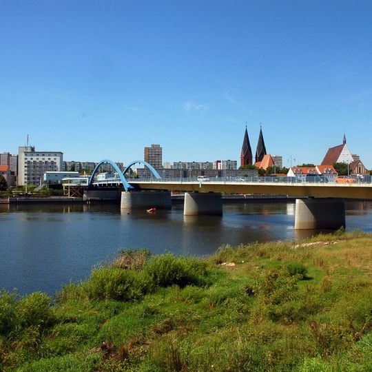 Frankfurt city bridge