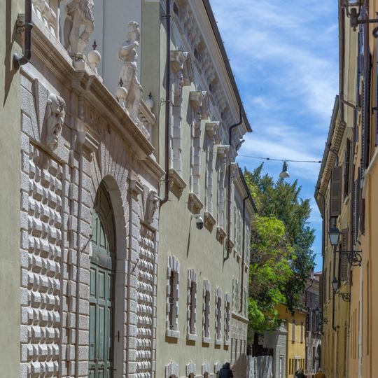Palazzo Martinengo da Barco