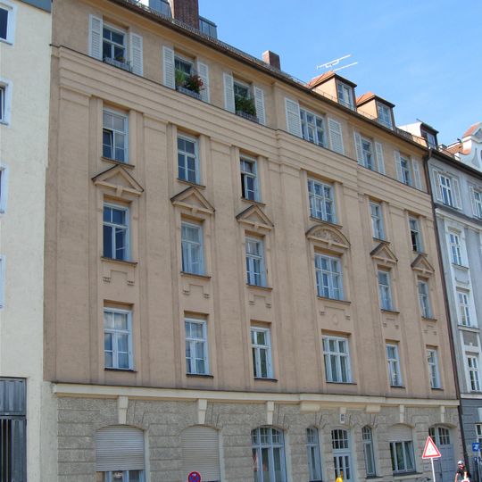 Mietshaus