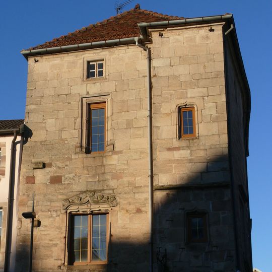 Maison à l'oriflamme