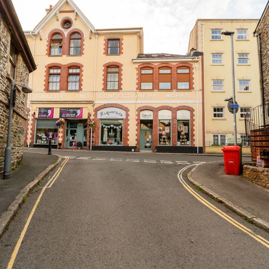 5 And 7, Barley Market Street