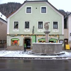 Händlhaus mit Gartenpavillon