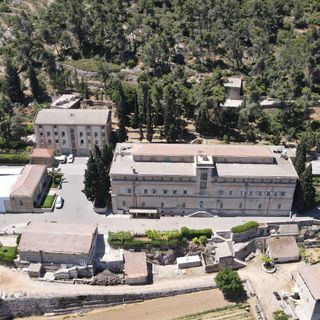 Monasterio de Cremiso