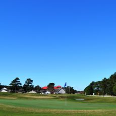 Oak Island Par Three Golf Course at South Harbour