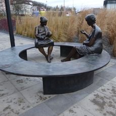 Endless Bench by Lea Vivot