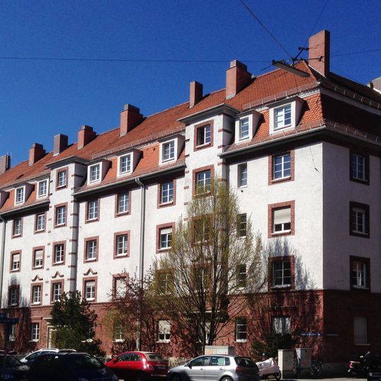 Wohnanlage in zwei Blöcken