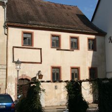 Wohnhaus in geschlossener Bebauung
