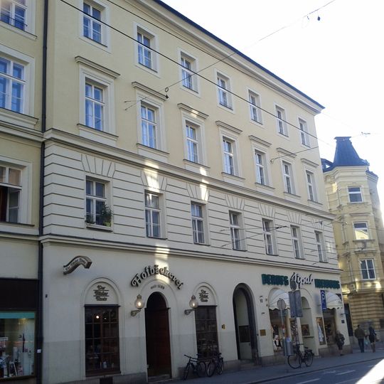 Wohn- und Geschäftshaus, Bürgerspital