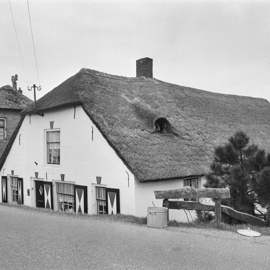 Zuiderlingedijk 135, Spijk