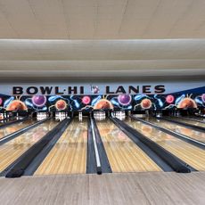 Huntley Bowl Hi Lanes