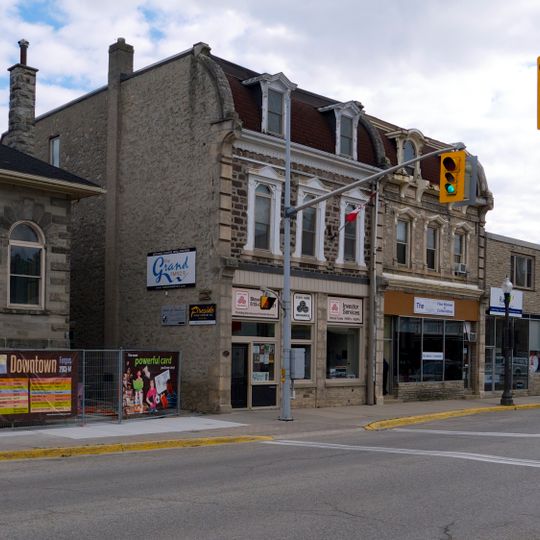 198 St. Andrew Street West