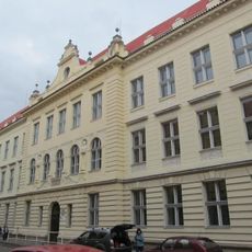 Gymnázium Václava Hlavatého