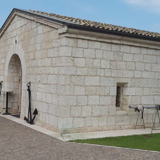 Magazzino ex Arsenale della Marina