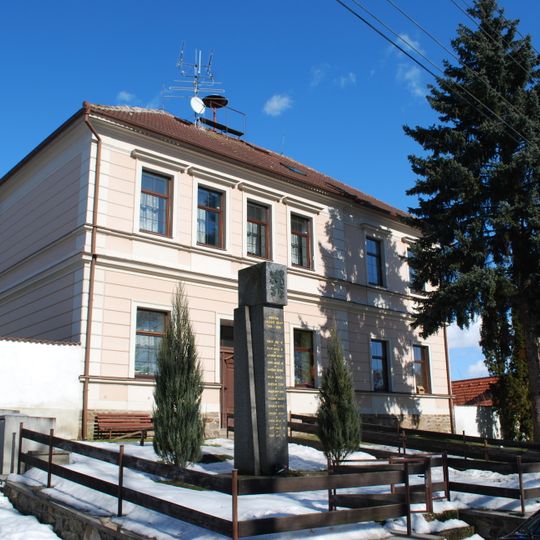 Monument to fallen soldiers in Rataje
