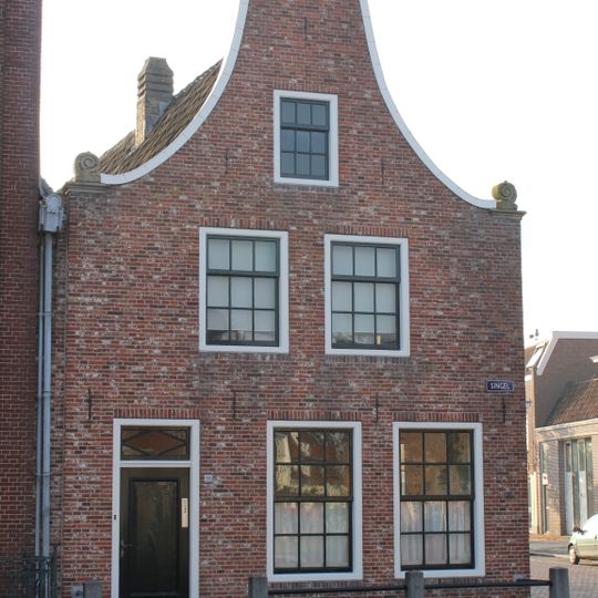 Singel 90, Sneek