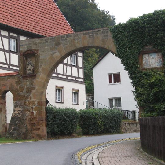 Toreinfahrt der Ortsbefestigung