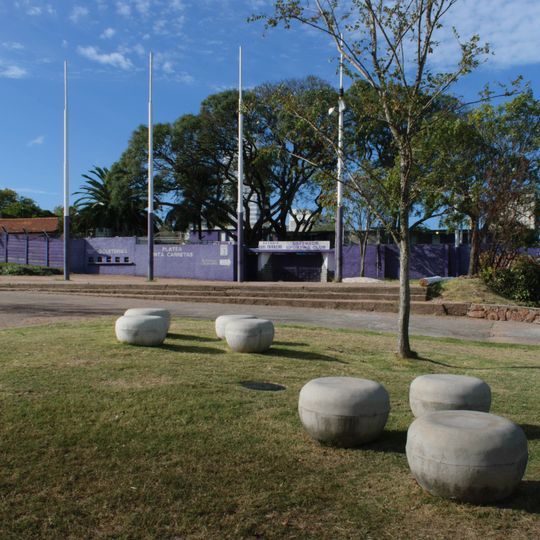 Marca de la memoria del Estadio Luis Franzini