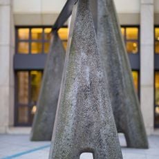 Sculpture Triade