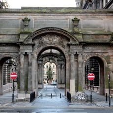 82 George Square, City Chambers, North Screen Archway