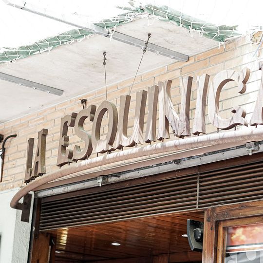 La Esquinica