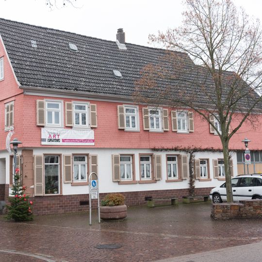 Haus Rheingaustraße 22