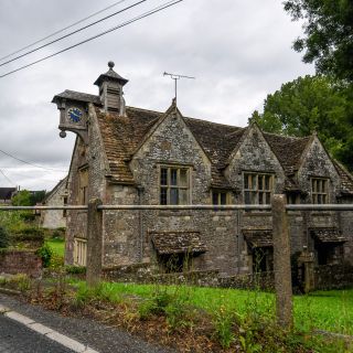 Sir James Thynne House With Front Walls And Gate Piers