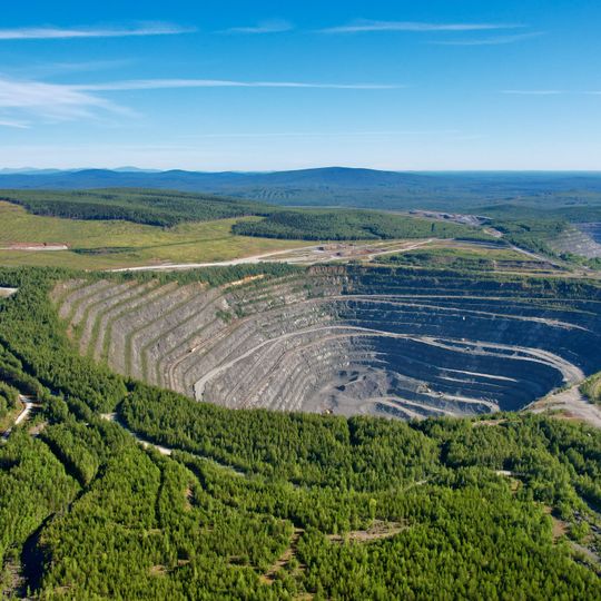 Zapadniy quarry of Kachkanarsky GOK