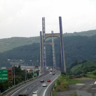 Tomei Ashigara Bridge