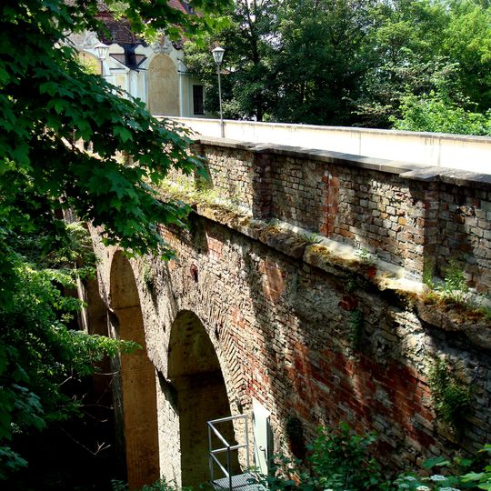 Äußere Schlossbrücke