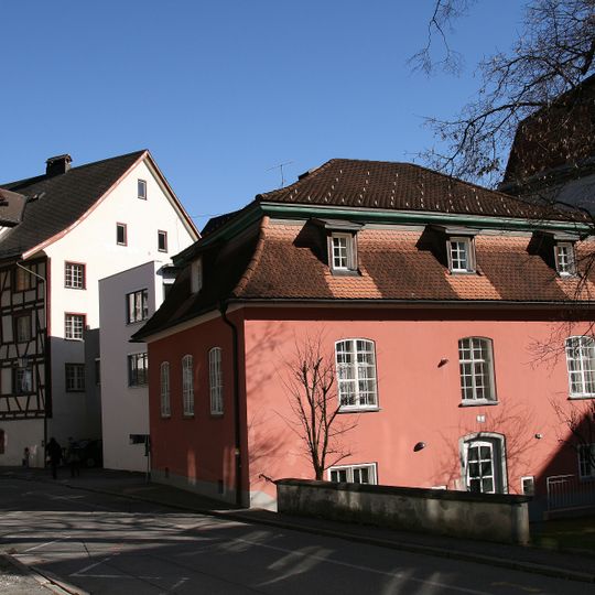 Wohnhaus, Ehem. Synagoge, Rotes Haus