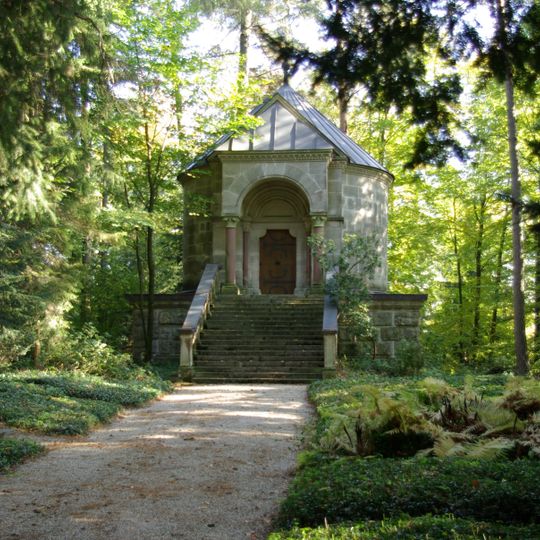 Gruftkapelle der Familie Frhr. von Tucher in Simmelsdorf