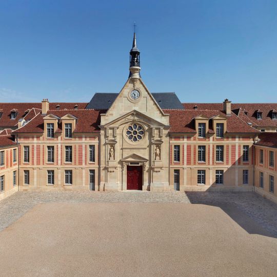 Laennec Hospital building complex