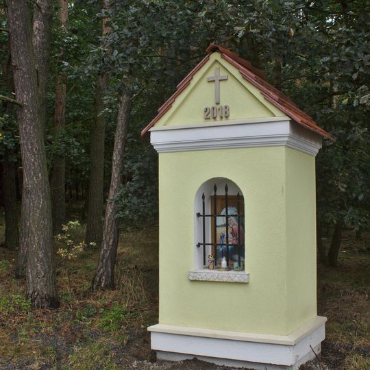 Kaplička východně od Výrova