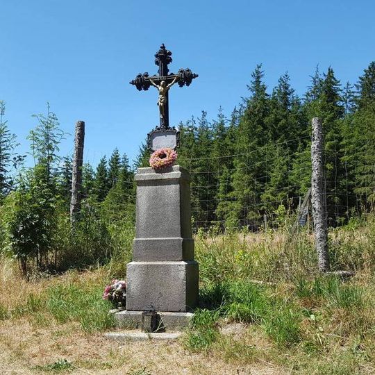 Kříž na severním okraji Zalán