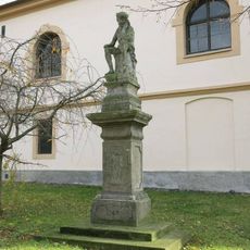 Socha Ecce Homo u kostela v Siřejovicích