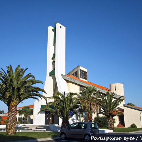 Igreja Paroquial da Sagrada Família da Praia da Barra