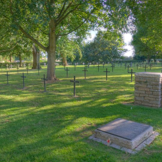 Deutscher Soldatenfriedhof Sapignies