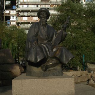 Jambulu Jabayev Haykali