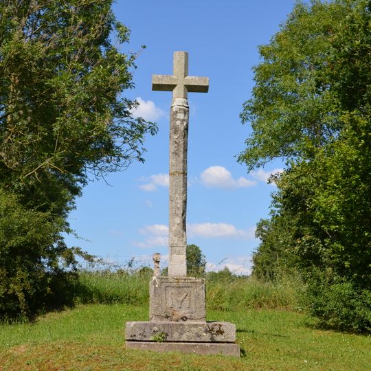 Croix de chemin de Malloué