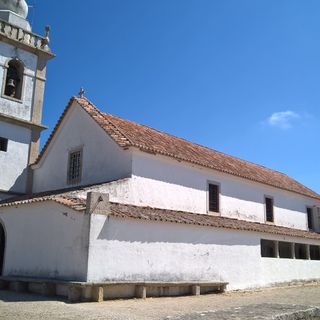 Igreja de São João Baptista, matriz de São João das Lampas, e respetivo adro